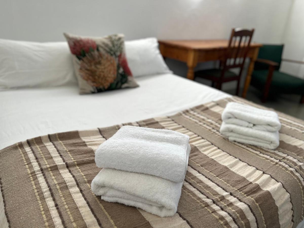 Carlton Heights Guesthouse Middelburg  Ngoại thất bức ảnh