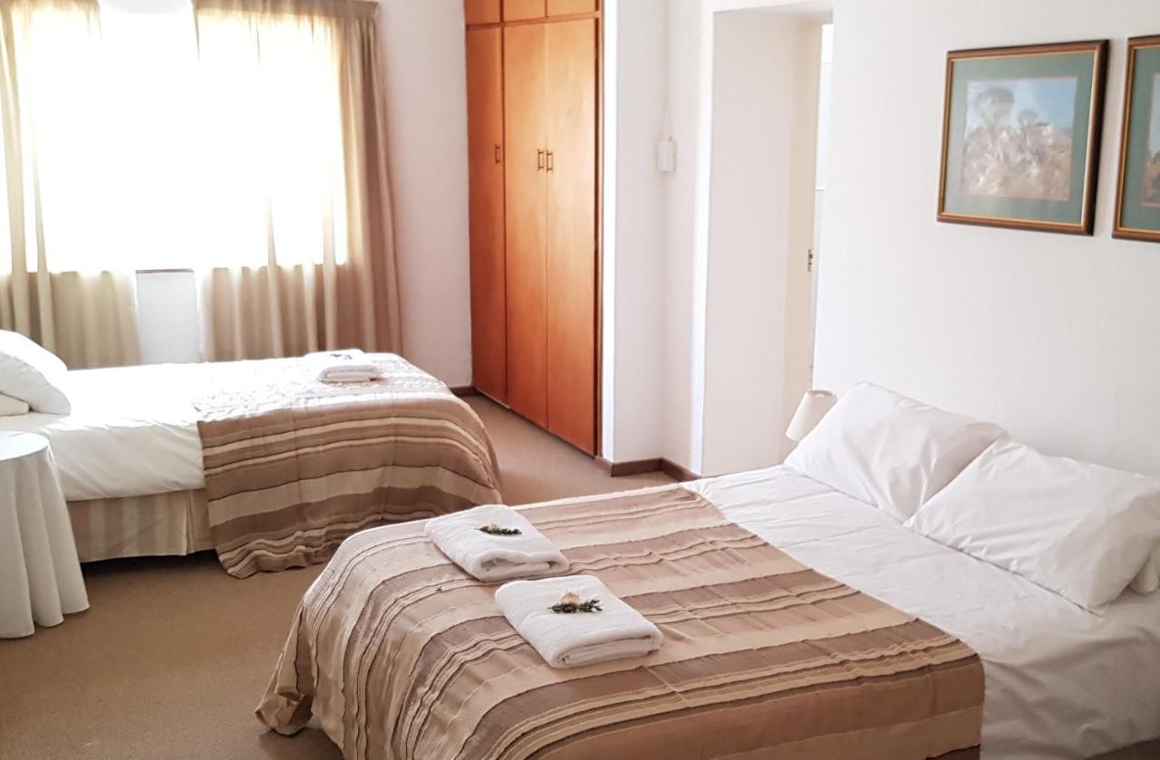 Carlton Heights Guesthouse Middelburg  Ngoại thất bức ảnh