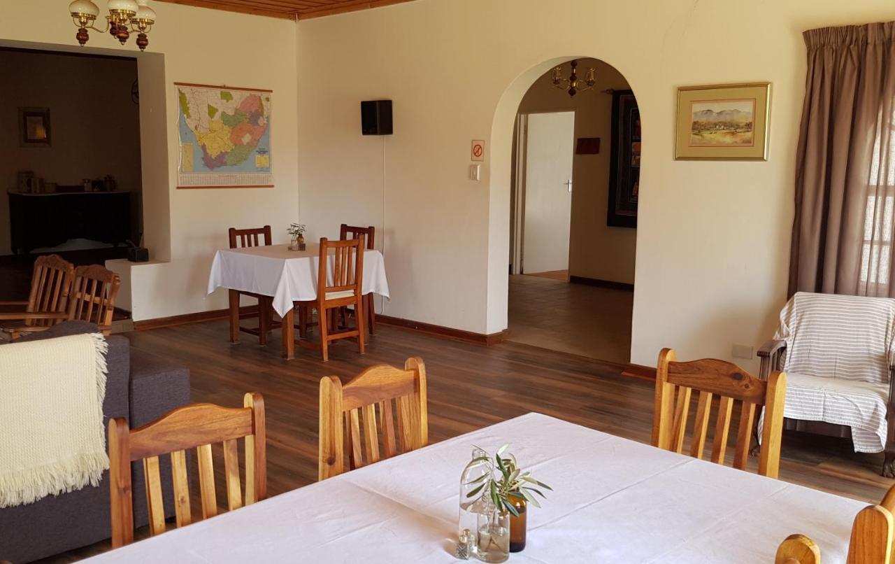 Carlton Heights Guesthouse Middelburg  Ngoại thất bức ảnh